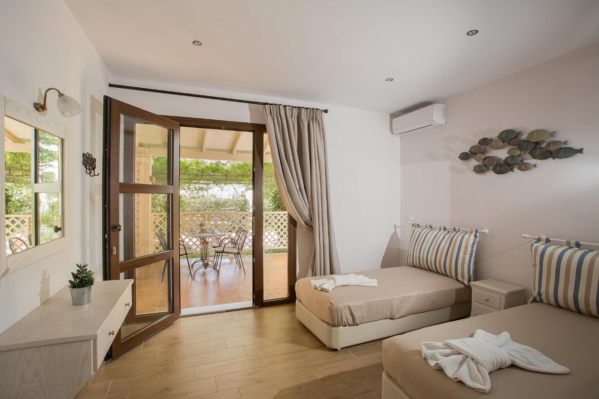 Spiti Prifti Apartments กูเวีย ภายนอก รูปภาพ