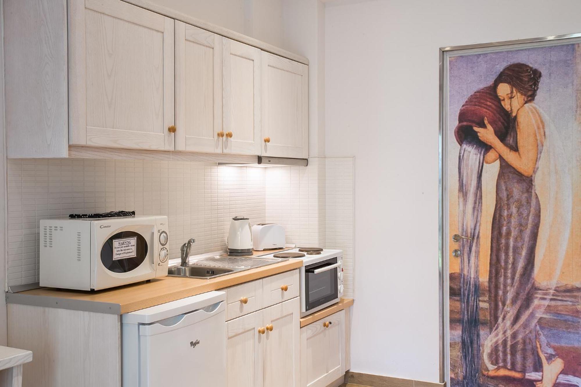 Spiti Prifti Apartments กูเวีย ภายนอก รูปภาพ