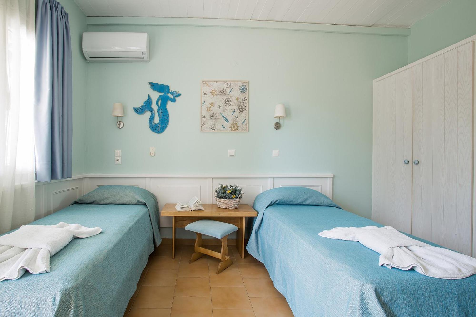 Spiti Prifti Apartments กูเวีย ภายนอก รูปภาพ